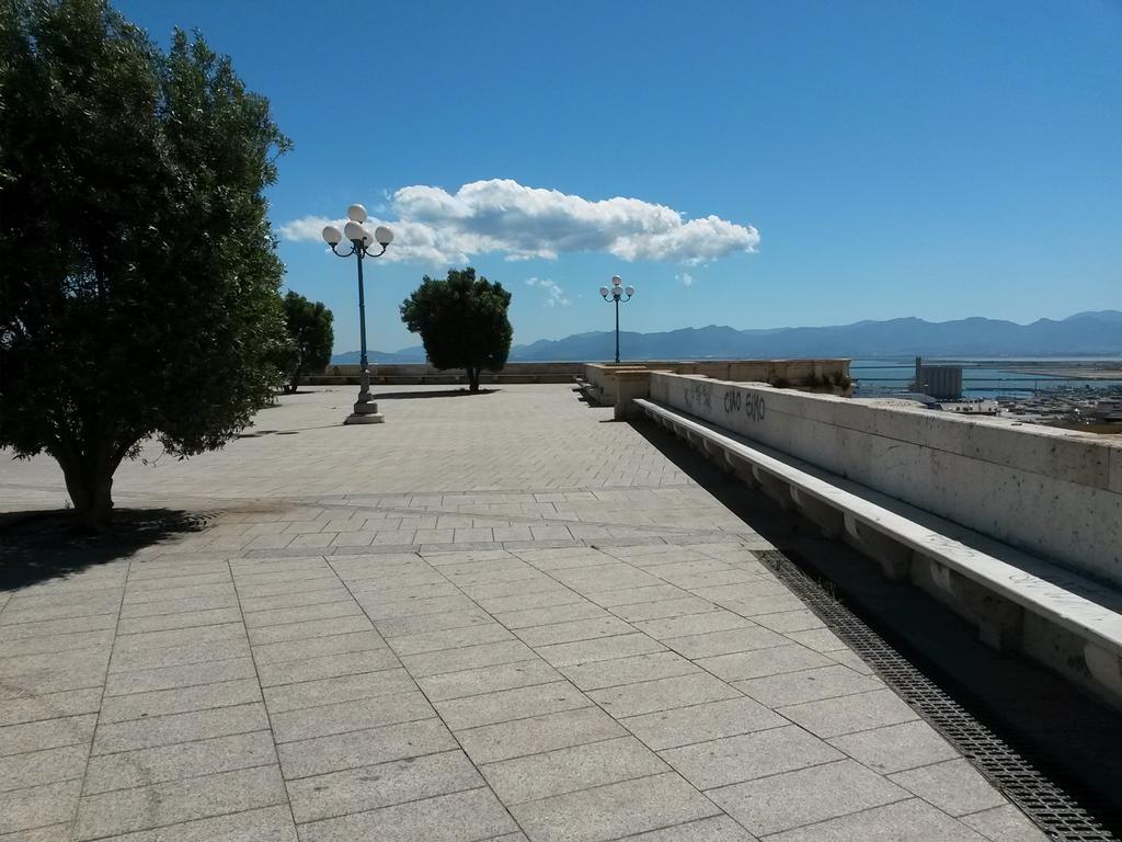 Albergo Aurora Cagliari Bagian luar foto
